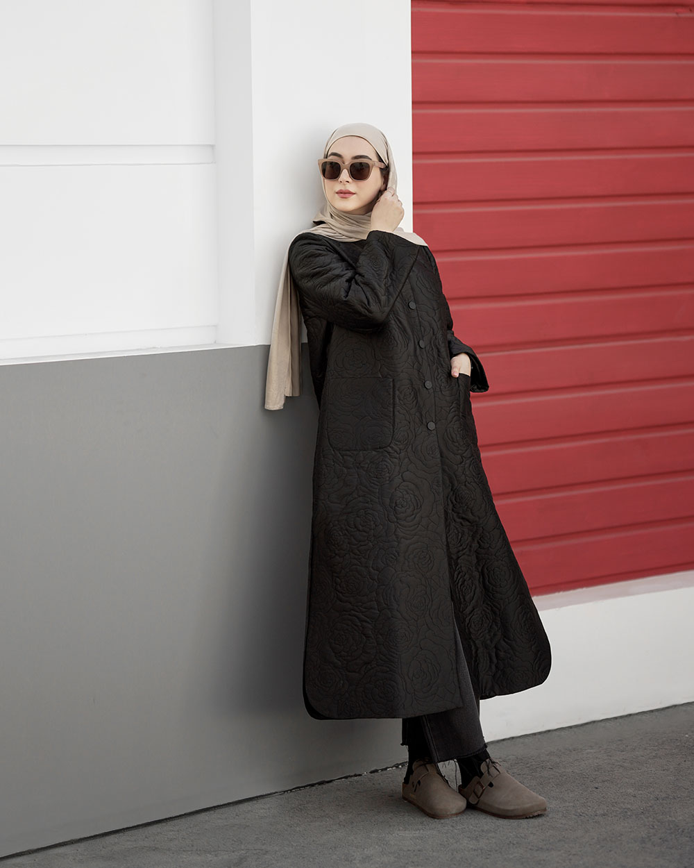 کاپشن گلدوزی مشکی