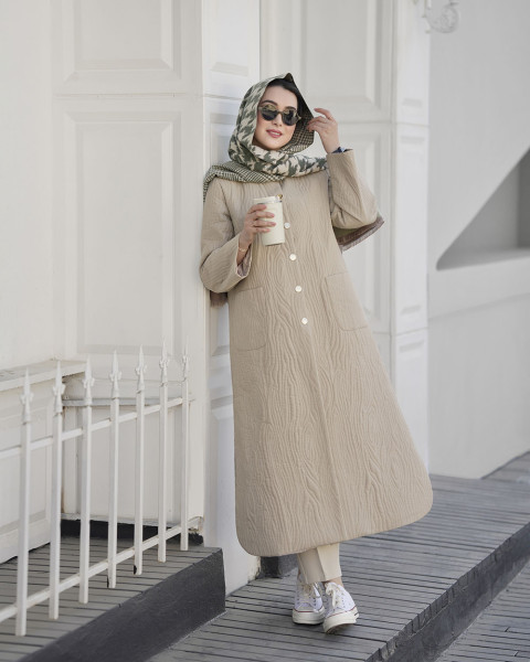 کاپشن گلدوزی کرم