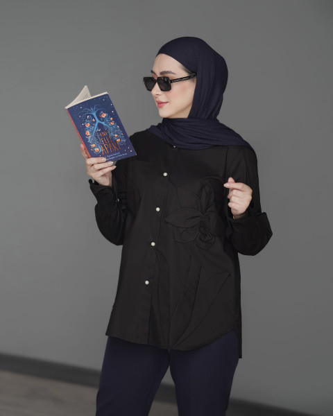 شومیز گل برجسته مشکی