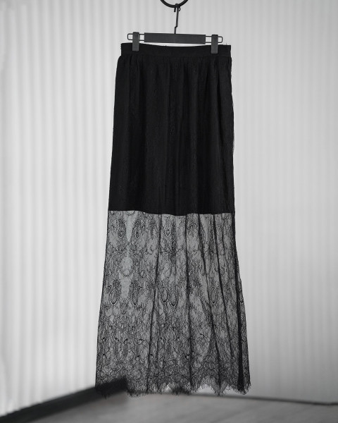 دامن دانتل فرانسوی