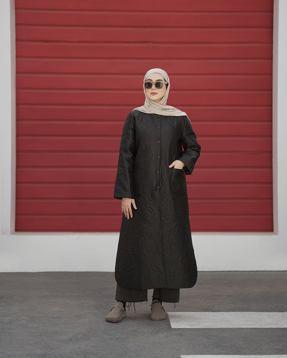 کاپشن گلدوزی مشکی